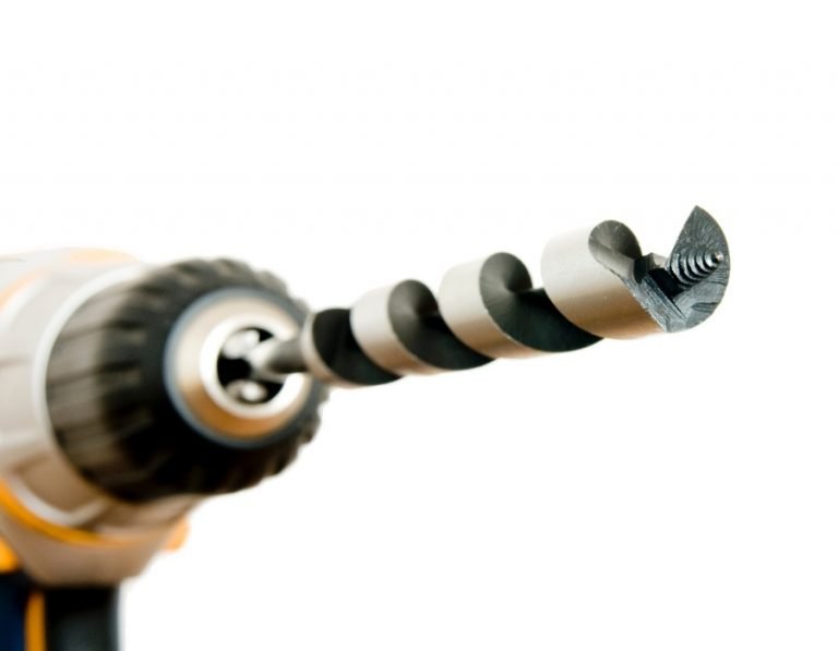 How to drill oak wood? TC Tools