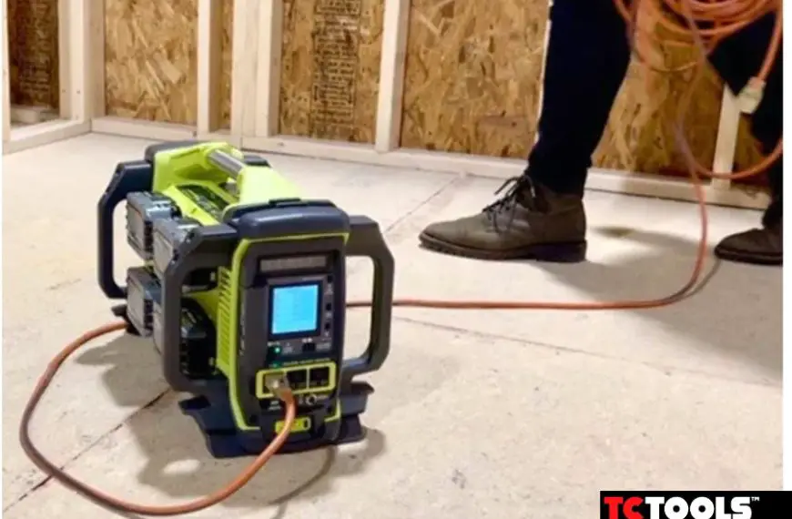 Ryobi 18V Launches NEW Power Station with 3x AC & 6x USB Outlets
