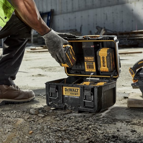 DEWALT® launched 60V MAX* 7-9 in. Large Angle Grinder at the World of Concrete debut